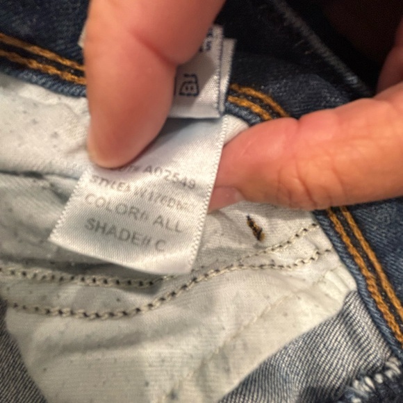 Hudson size 29 jeans - Picture 3 of 5